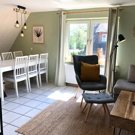 Sky & Spo Sonnentanz I Strandnah, Boxspringbetten, Waschmaschine, Direkt Am Leuchtturm Apartment Sankt Peter-Ording